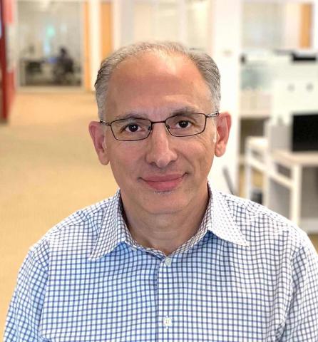 Ramin Farassat Headshot